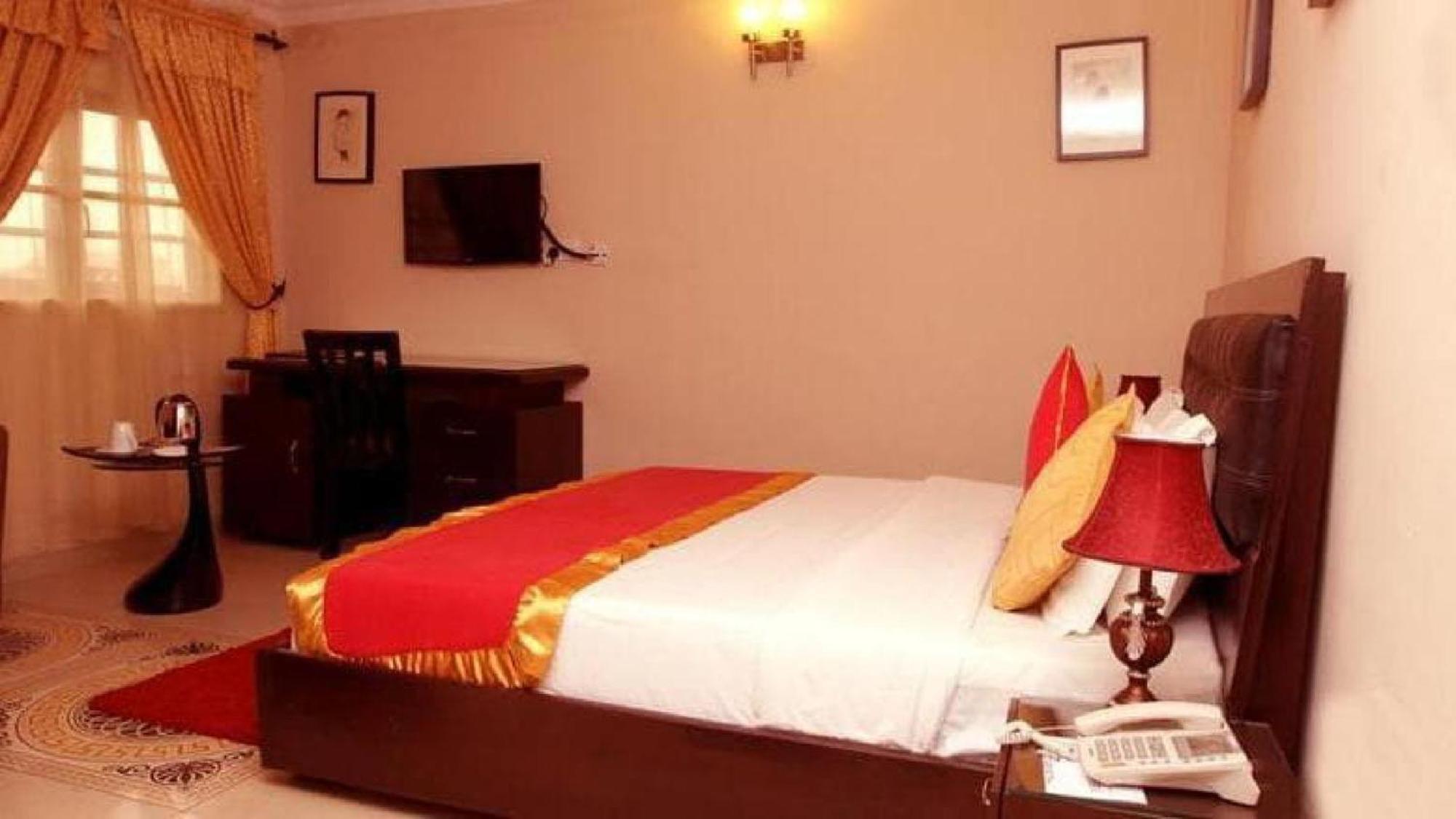 איקג'ה Room In Lodge - Apartment Royale Hotel-3 Bd Apartment מראה חיצוני תמונה